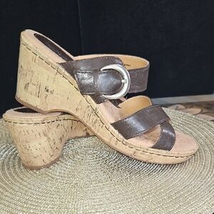 Great Northwest Brown Leather Wedge Sandals Size 7M